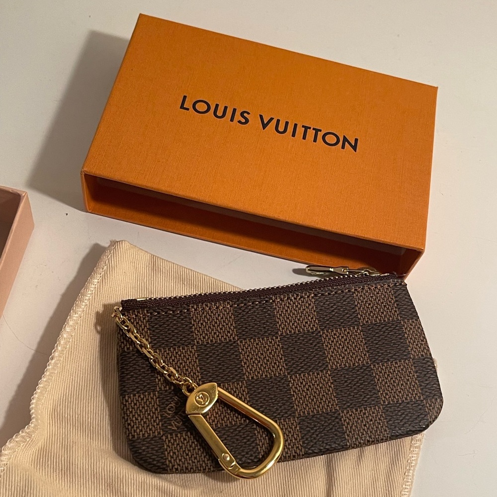 Louis Vuitton Key Pouch - Like New Condition